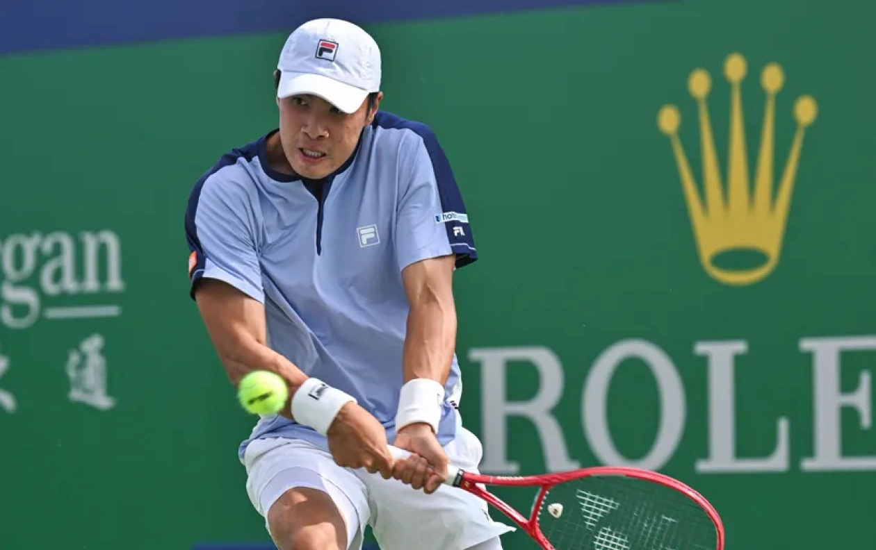 Брэндон Накашима стал четвертьфиналистом турнира ATP 250 в Лионе