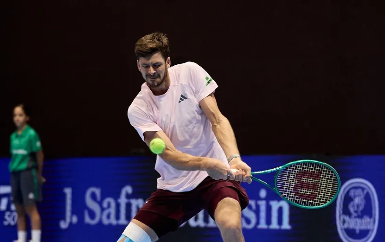 Базель (ATP 500). Хуркач, Микельсен стартовали с побед, Риндеркнеш выбыл