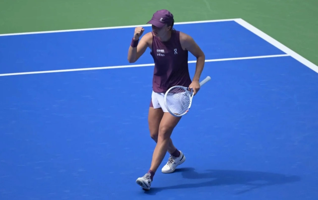 Ухань (WTA 1000). Ига Швёнтек стала четвертьфиналисткой турнира