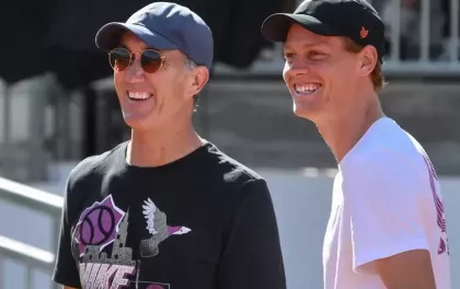 Даррен Кэхилл: Алькарас и Синнер - соперники, но сохраняют огромное уважение друг к другу