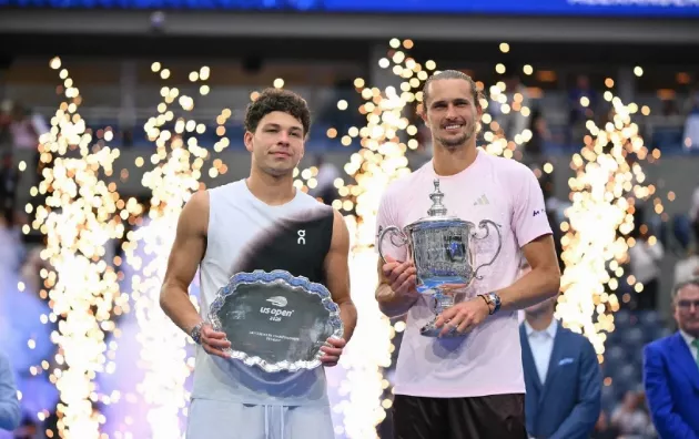 Чемпионская гонка ATP. Александр Зверев сместил Янника Синнера с первой строчки, Бен Шелтон вошёл в топ-3