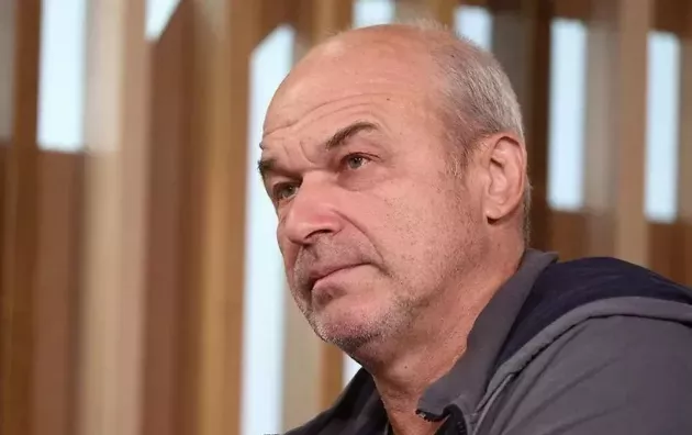 "Игроки предпочитают комфорт, а не дискомфорт". Андрей Чесноков - о смене гражданства российскими теннисистами