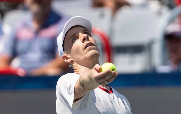Чэнду (ATP). Шаповалов выиграл 250-й матч в туре, Шевченко выбыл и другие результаты четверга
