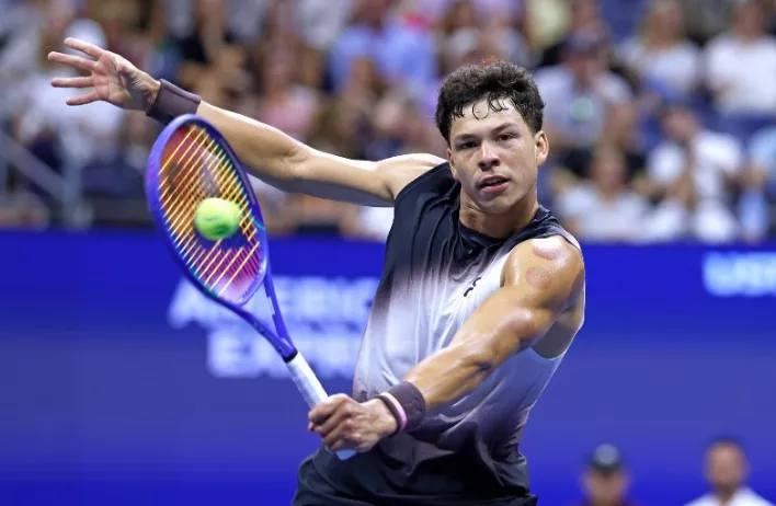 US Open-2026. Бен Шелтон победил Дениса Шаповалова в 1/16 финала турнира
