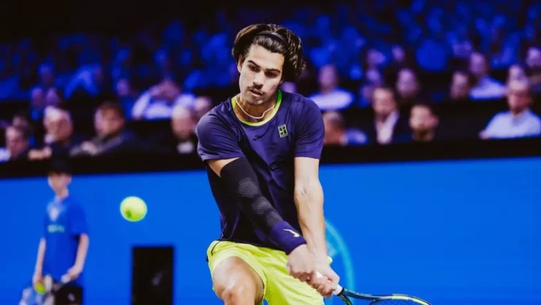 Вена (ATP). Карлос Алькарас стал соперником Даниила Медведева в полуфинале